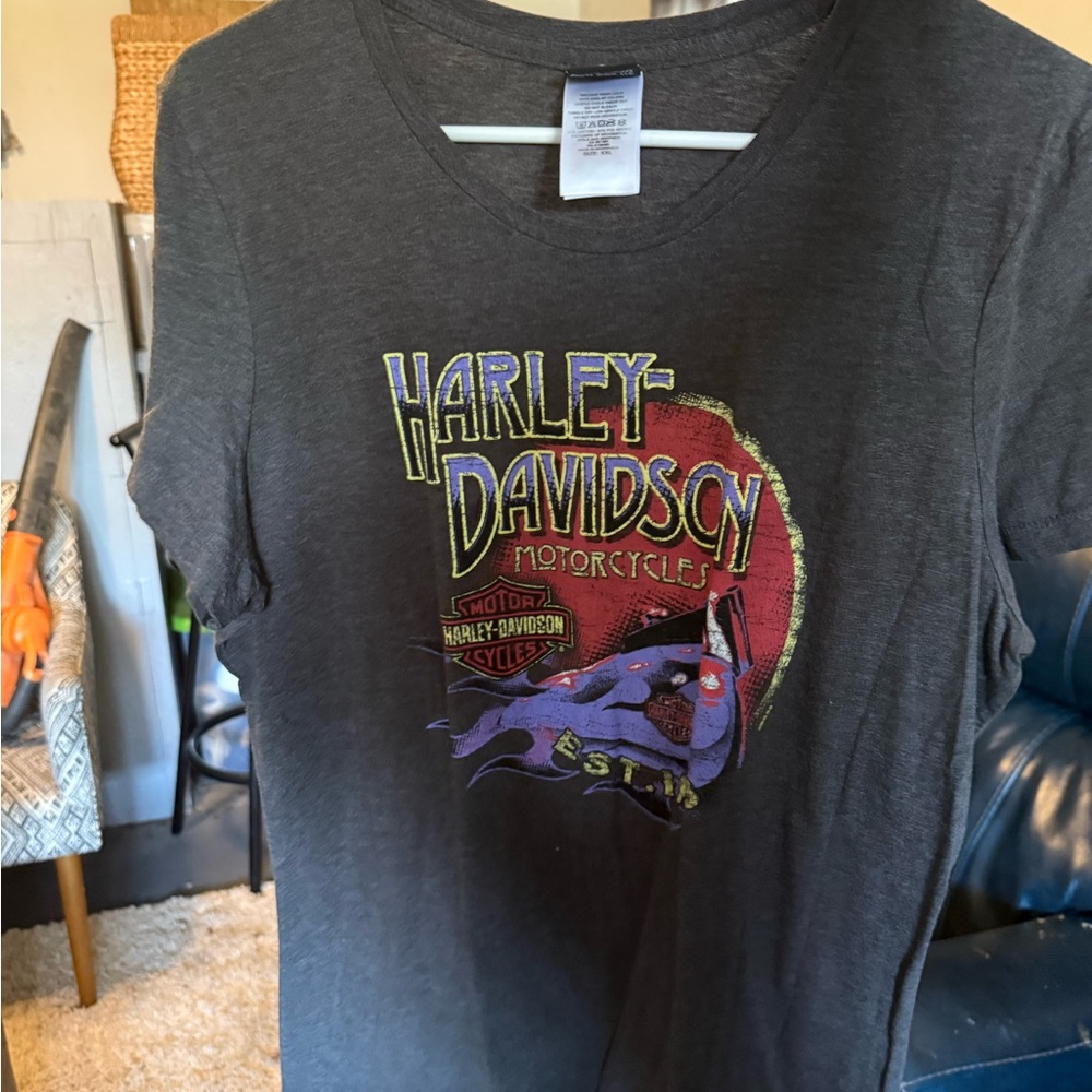 Harley-Davidson Black T-Shirt with Colorful Graphic